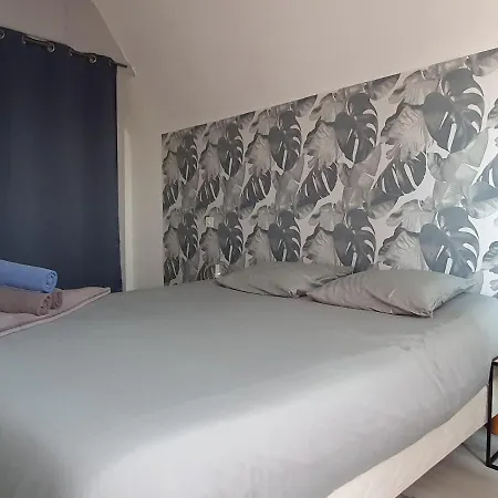 Grenier Des Cigognes 아파트